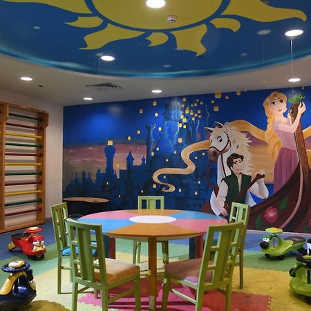 Tolip El Forsan Hotel Ismailia Eksteriør bilde The Tangled-themed playroom at the Children's Hospital of Philadelphia
