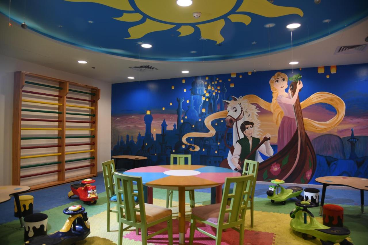 Tolip El Forsan Hotel Ismailia Eksteriør bilde The Tangled-themed playroom at the Children's Hospital of Philadelphia