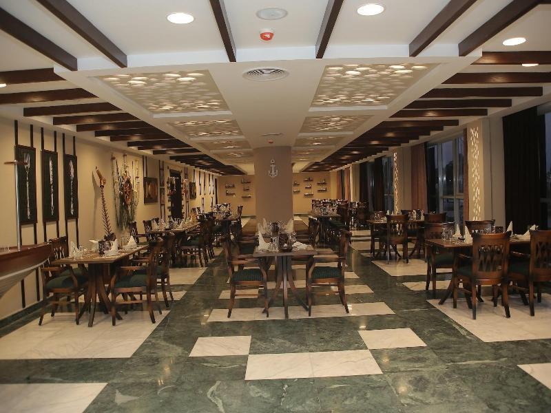 Tolip El Forsan Hotel Ismailia Eksteriør bilde The restaurant